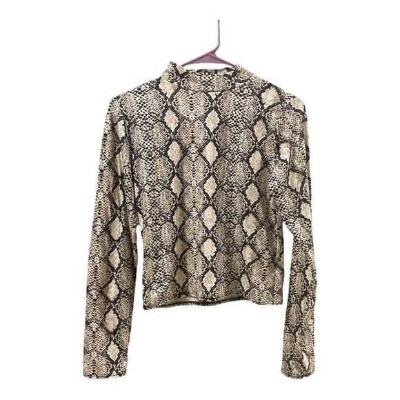 Olivia Rae Tops - Olivia Rae Snakeskin Print Mock Neck Long Sleeve Crop Top Size M